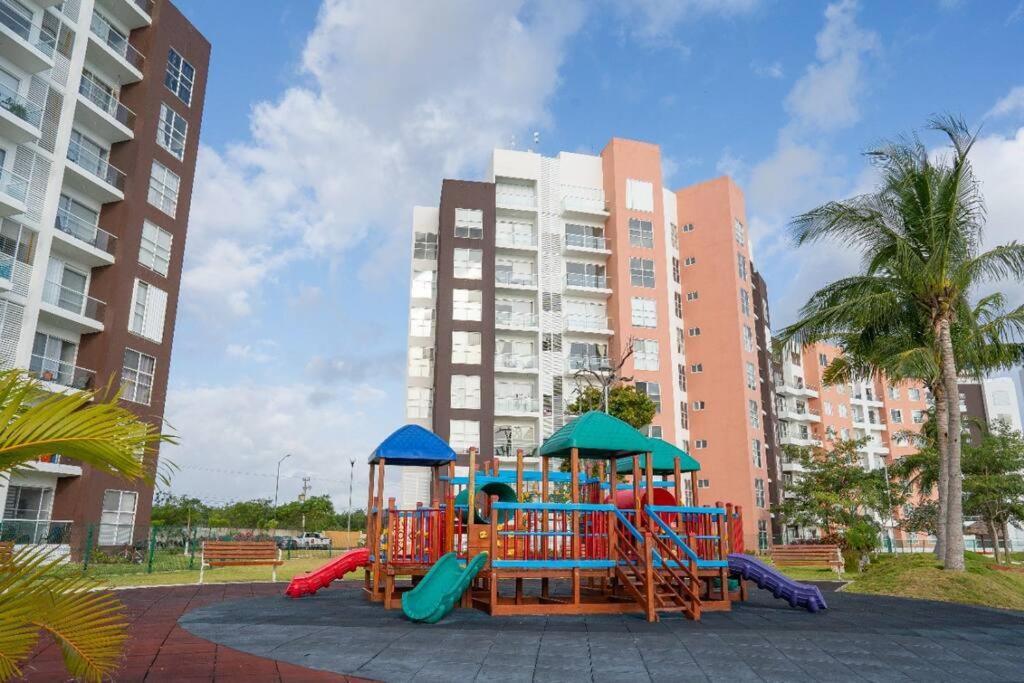 קנקון Departamento Con Laguna Artificial מראה חיצוני תמונה